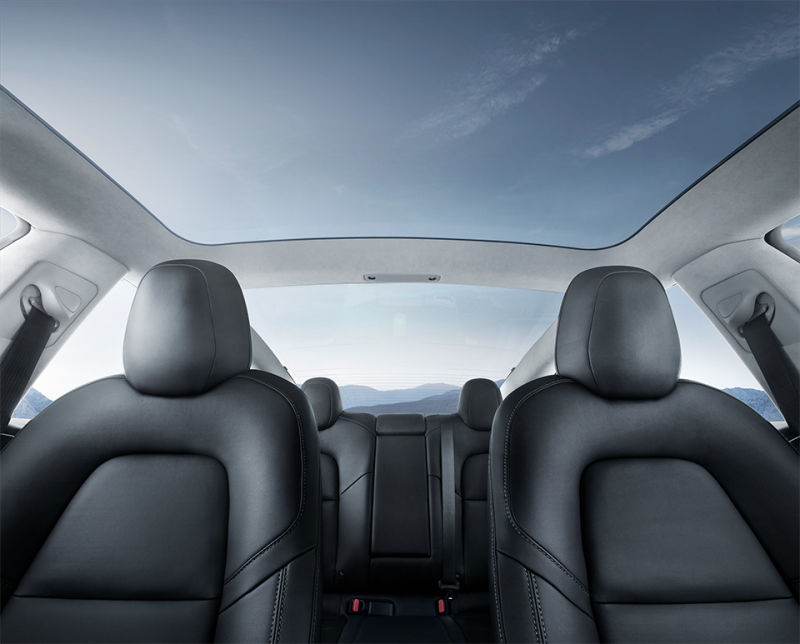 Illustration for article titled Here’s What Everyone Says About How The Tesla Model 3 Drives